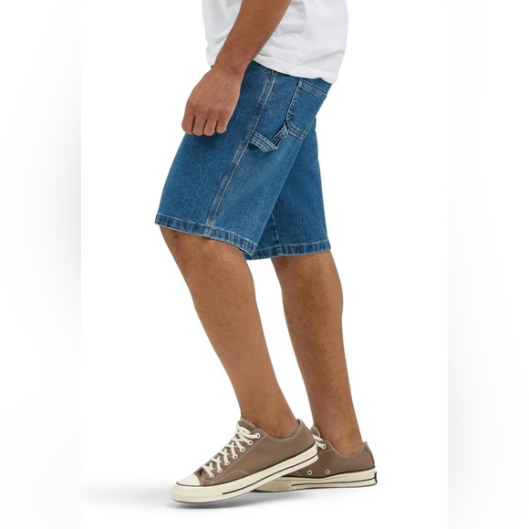 Wrangler Men's and Big Men's Relaxed Fit Carpenter Denim Short - Picture 7 of 11